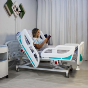 Cama Hospitalar Motorizada 8 Movimentos com Fowler, Eleva��o, Trendelenburg e Reverso